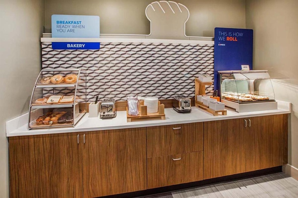 Holiday Inn Express Knoxville-Strawberry Plains, an IHG Hotel Image 14
