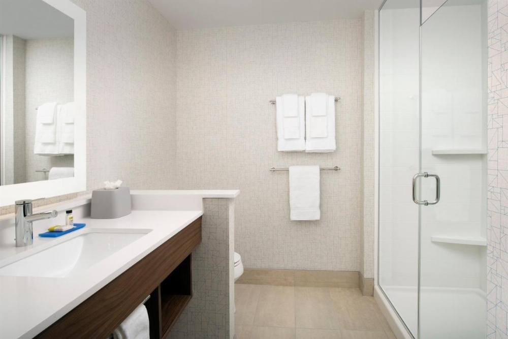 Holiday Inn Express Knoxville-Strawberry Plains, an IHG Hotel Image 17
